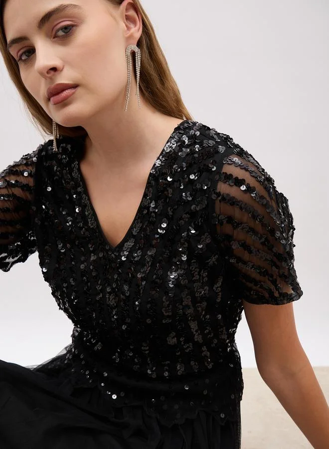 Styli Sequin Bodice Maxi Dress