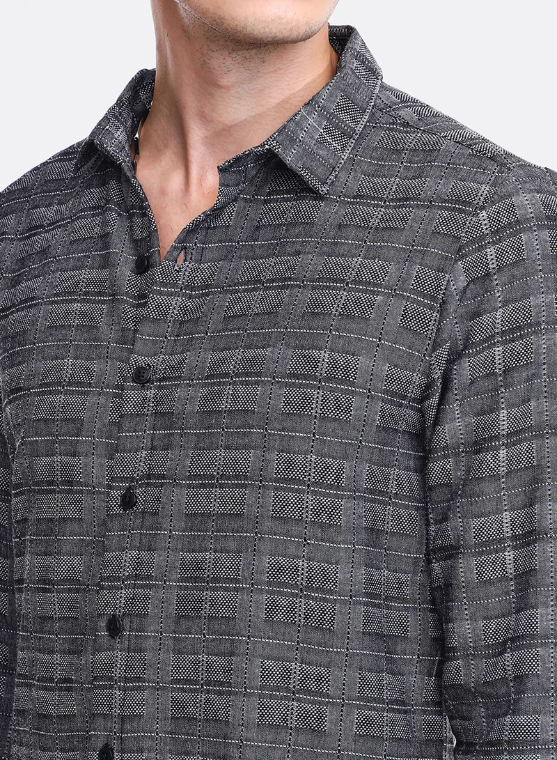 Campus Sutra Men's Charcoal Black Tartan Plaid Shirt
