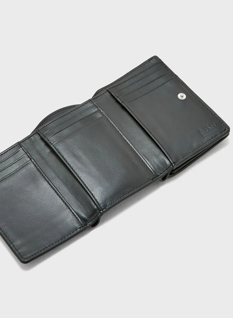DIESEL Essential Trifold Wallet