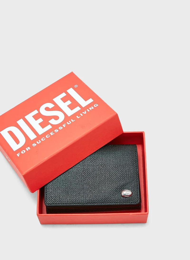 DIESEL Essential Trifold Wallet