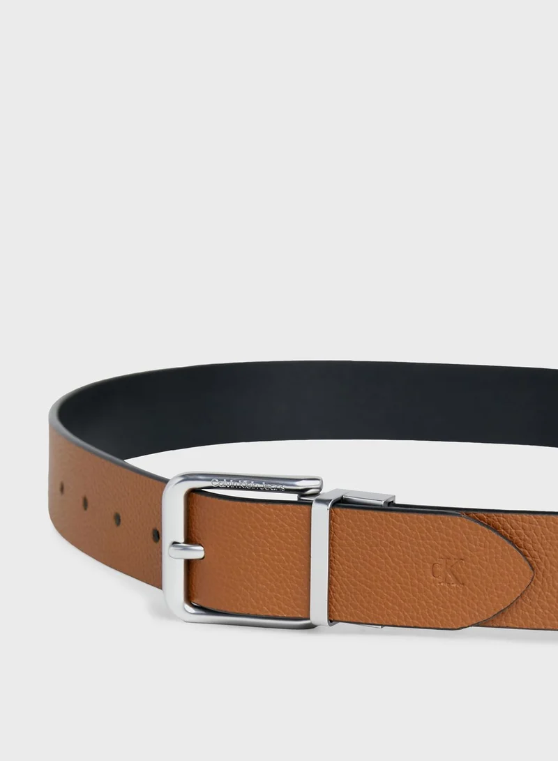 Calvin Klein Jeans Classic Allocated Hole Belt