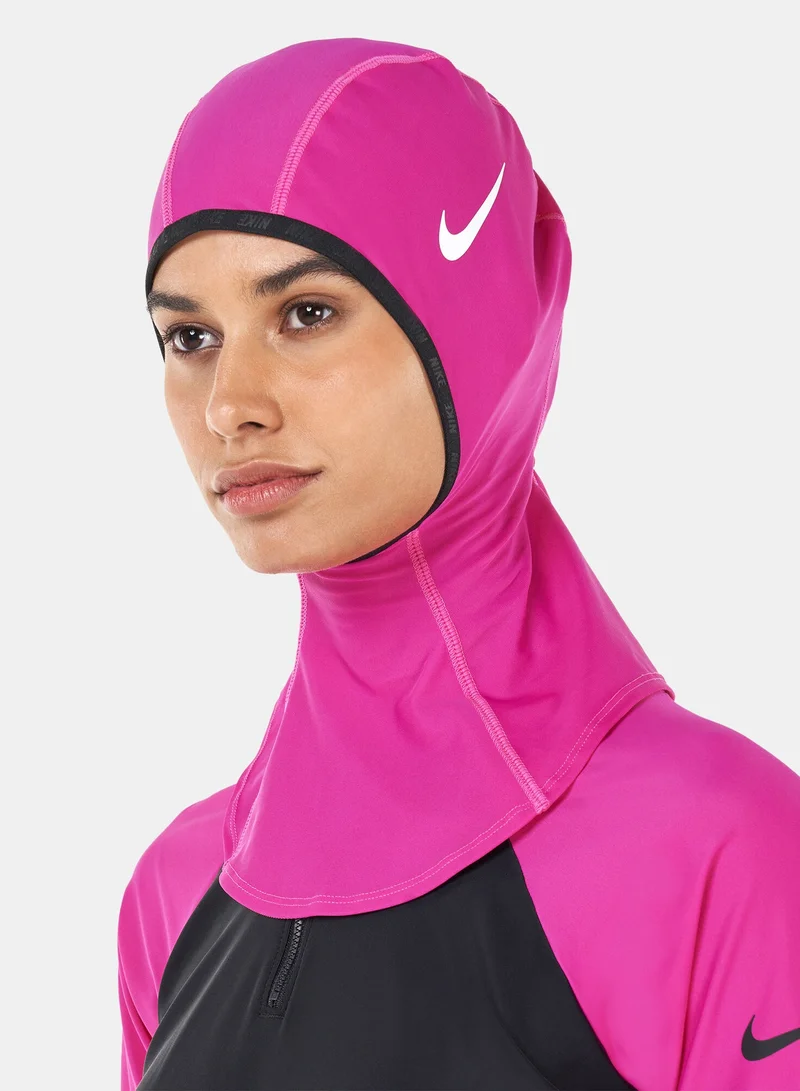 نايكي حجاب للسباحة