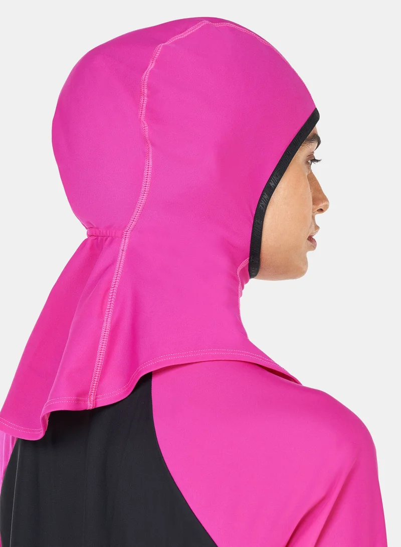 نايكي حجاب للسباحة