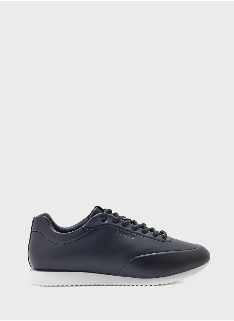 CALVIN KLEIN LACE UP LEATHER RUNNER TRAINERS