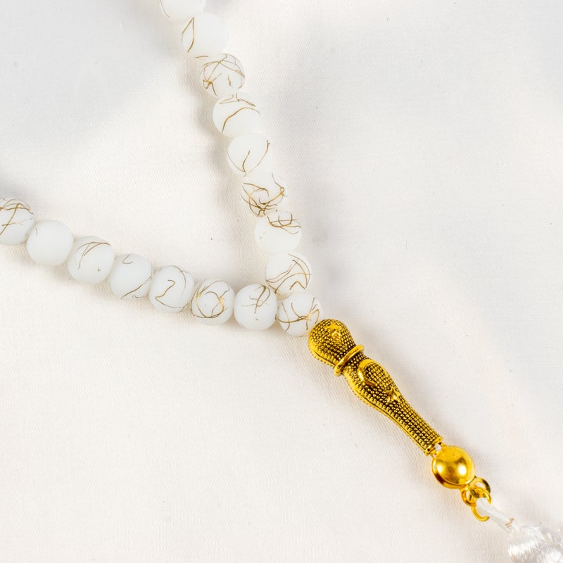 سبحة من حجر المرمر الأبيض المدهب  من 33 حبة - Image 3