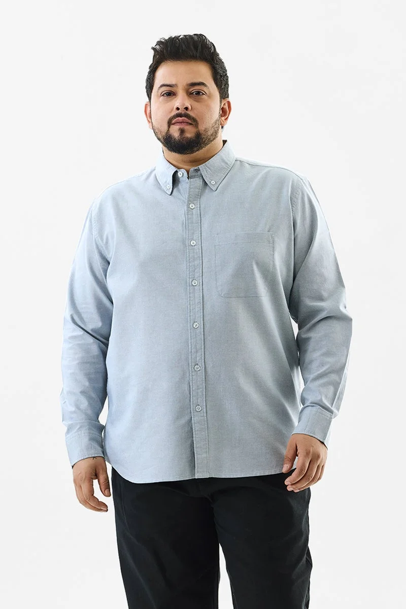 سنيتش قميص رجالي مقاس كبير بياقة وأزرار لون رمادي فاتح