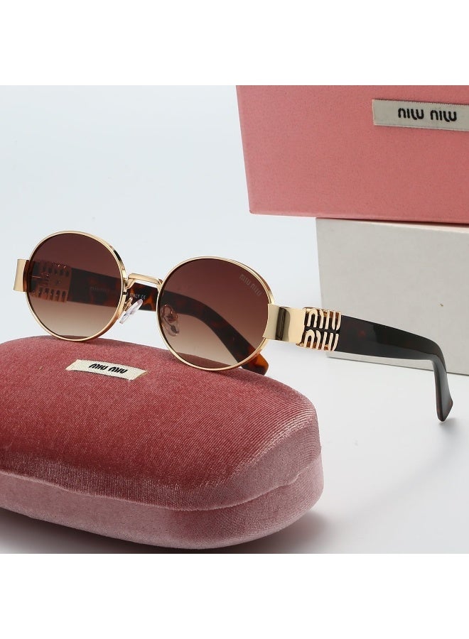 مياو مياو نظارات شمسية فاخرة بيضاوية الشكل من Miu Miu مصنوعة في إيطاليا للسيدات لركوب الدراجات.