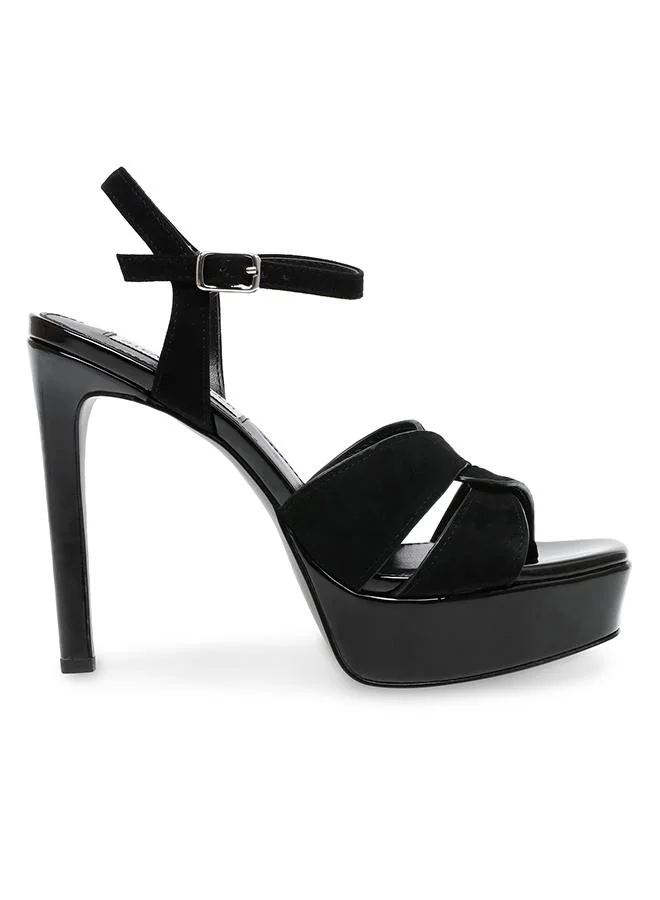 Steve Madden Lavisher Women Black Patent Platform Heels