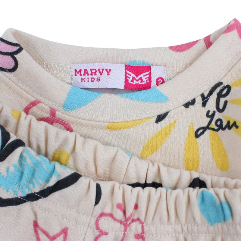 مارفي طقم حرارية للبنات – بيج بتصميم قلوب ونجوم - Image 3