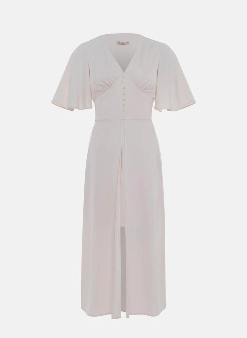 Lichi Loose-sleeve midi dress with a train