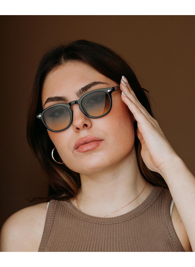 Tomy Timy VG1063 02 49 Unisex Sunglasses  - Image 2