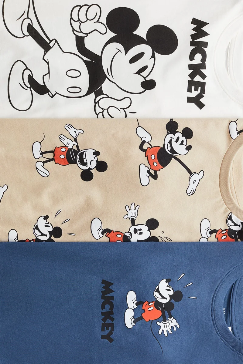 اتش اند ام تي-شيرت مزين بطبعة - عبوة من 3 قطع