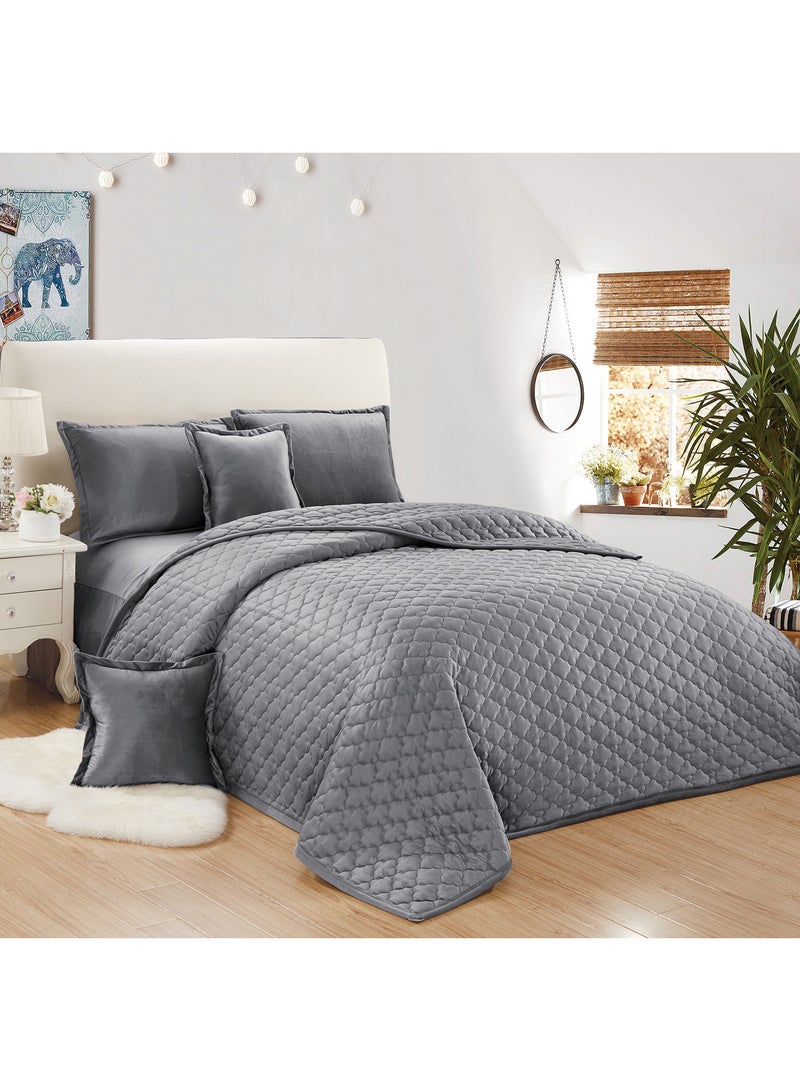 Moon 6 Pieces Solid Color Comforter Set For All Season King Size 220x240 Cm Velvet Bedding Set Geometric Cloud Stitched Design Carbon Grey - Image 1