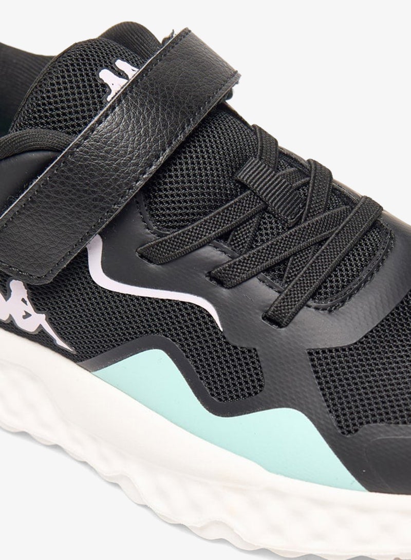 كابا أحذية رياضية للبنات بتفاصيل شعار وإغلاق بشريط لاصق - Image 5