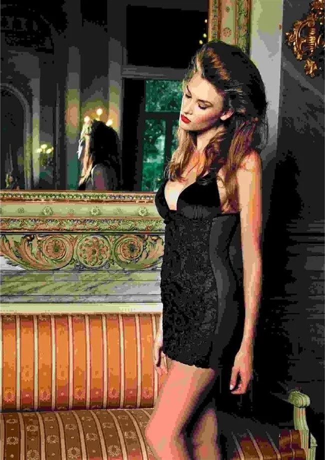 ماجيك فورم 7290 Prada Lace Nightgown with Velvet Fabric - Black