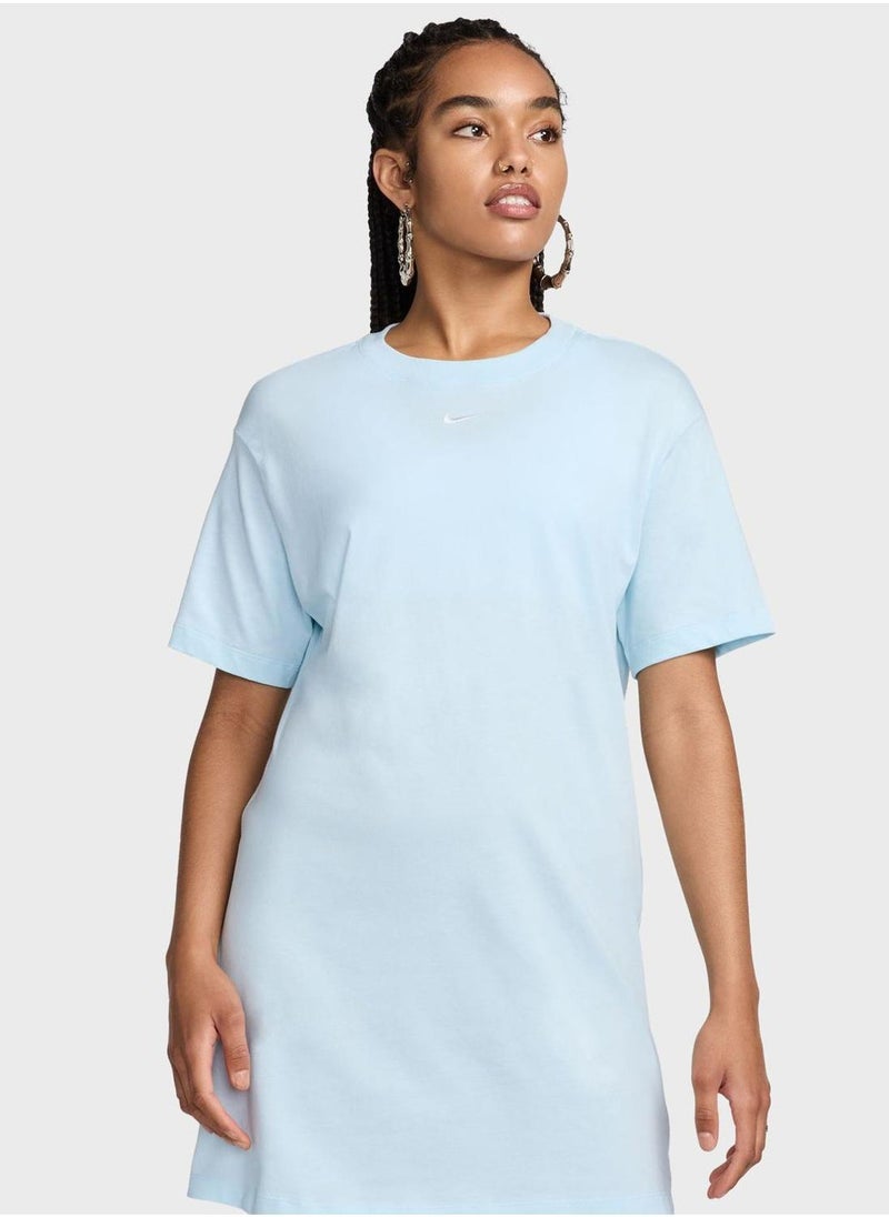Nike T-Shirt Mini Dress - Image 1