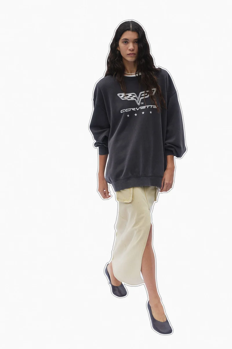 اتش اند ام سويت شيرت فضفاض مزين بطبعة