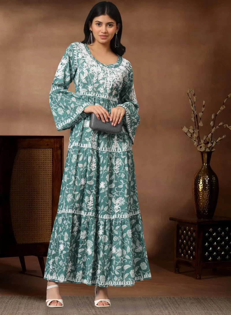 الايا جلابية شيكانكاري مطرزة يدوياً على شكل حرف أ من القطن مولمول-AL3673