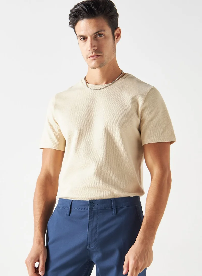 Iconic Essential Crew Neck T-Shirt