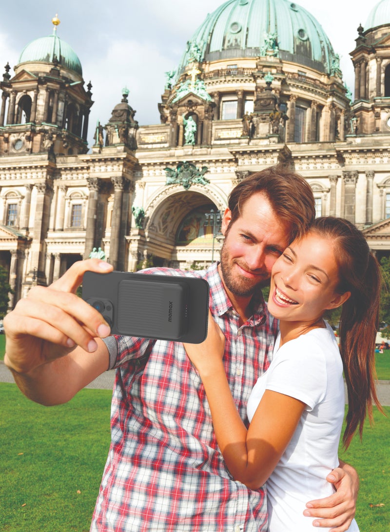 Momax Q.Mag Minimal 10000mAh MagSafe Power Bank PD Fast Charging and Wireless Charging 15W - Black - Image 2