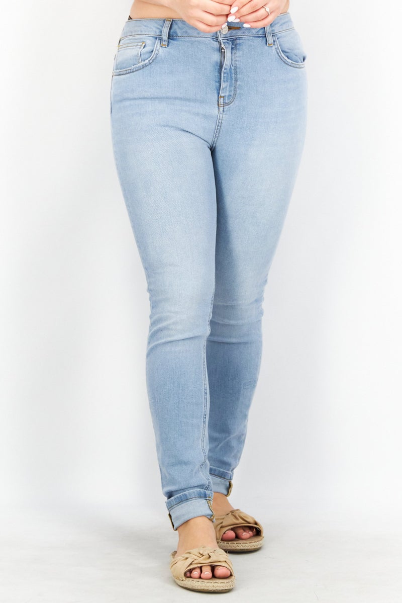 NA-KD Women Regular Fit Wash Stretchable Denim Jeans, Light Blue - Image 1