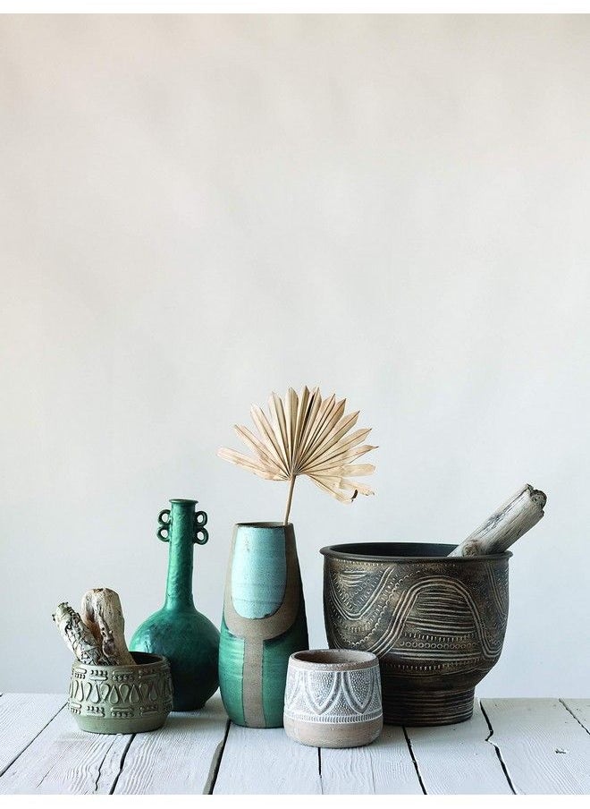 Creative Co-op Large Terracotta Handpainted Design Vase Blue  - Image 4
