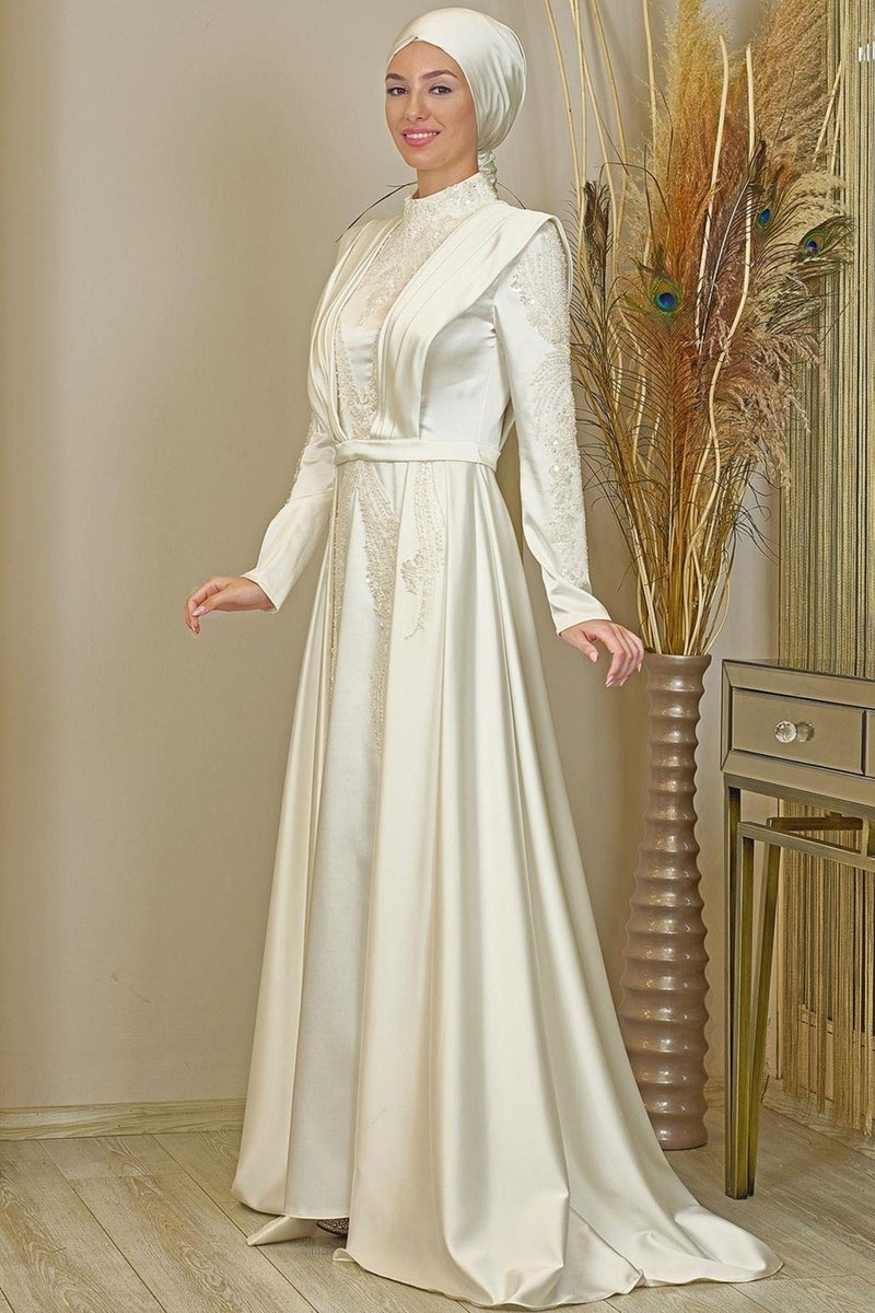 Esilanur Draped Front Beaded Tailed Miranda Hijab Evening Dress White  - Image 4