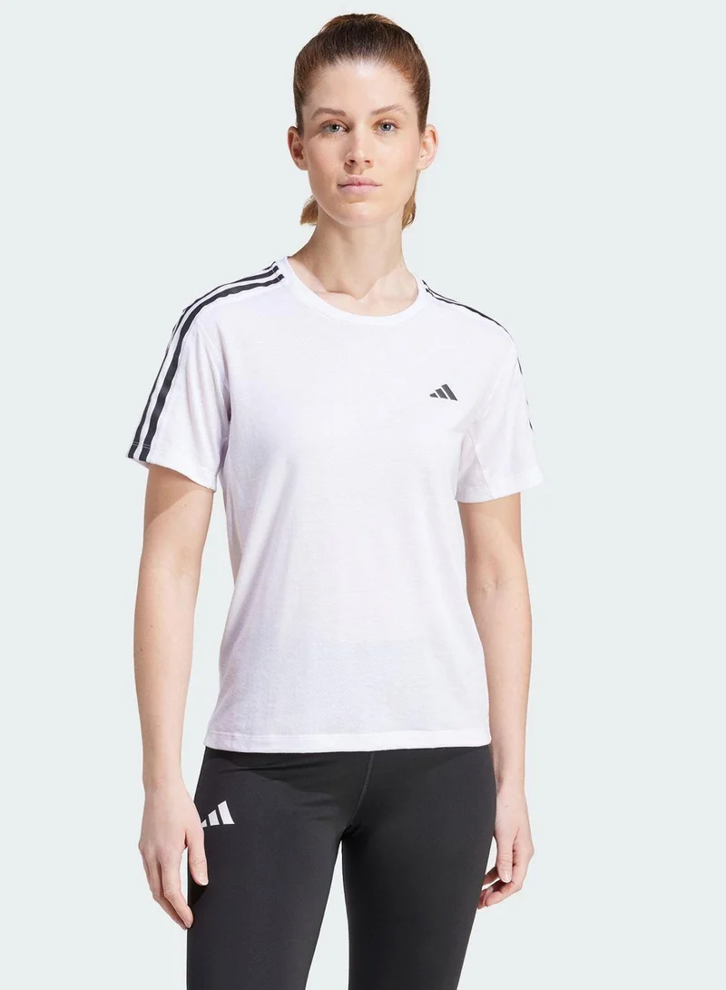 adidas تيشيرت جري أبيض للنساء