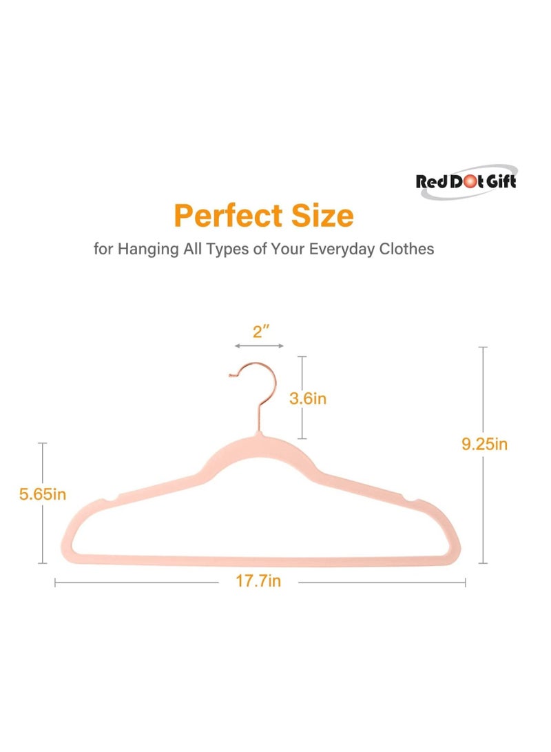 Red Dot Gift شماعات ملابس مخملية غير قابلة للانزلاق باللون الوردي مكونة من 50 قطعة مع خطاف ذهبي وردي يدور 360 درجة، متينة ونحيفة - Image 2