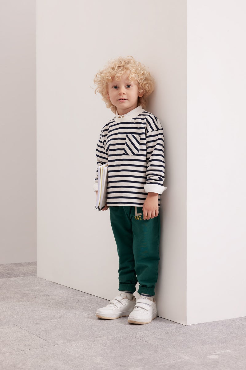 ديفاكتو بنطلون سويت بانتس بيبي اولادي بطبعة شعار وقصة عادية - Image 2