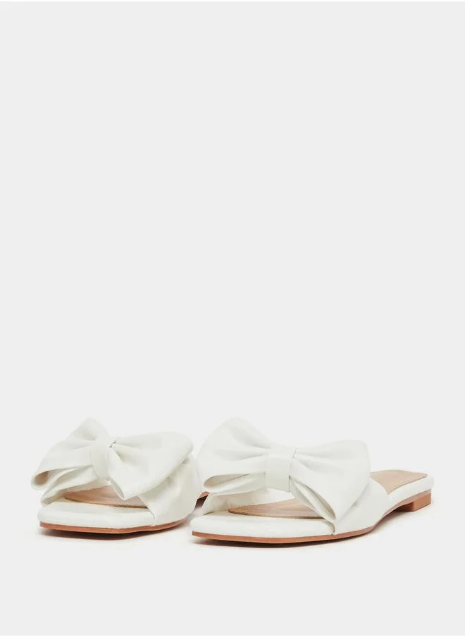 ستايلي Ribbon Accent Flat Sandals