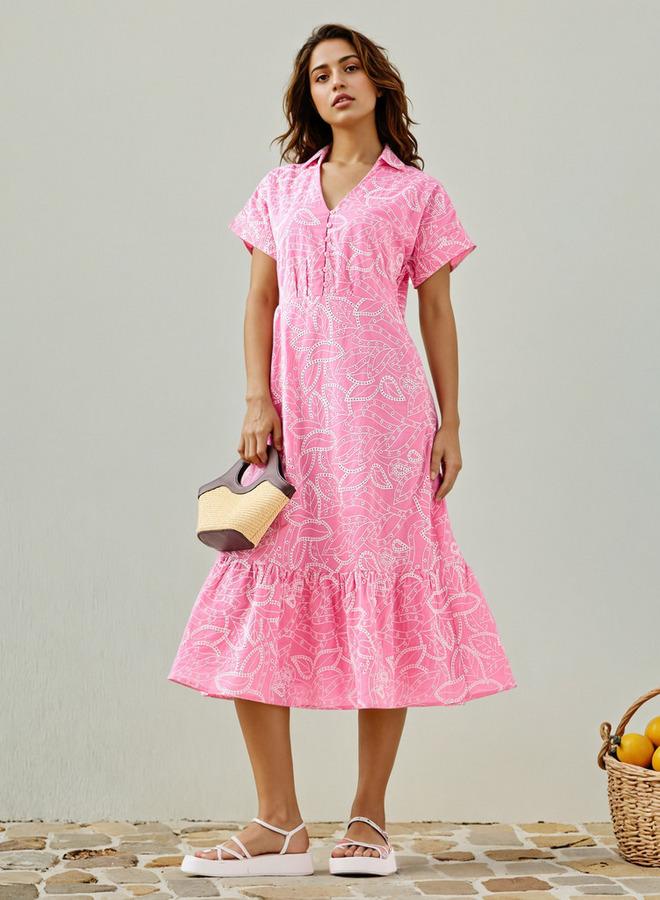 تواكستريمز فستان مطرز بالكامل بتطريز شيفلي وحافة مكشكشة - Image 1