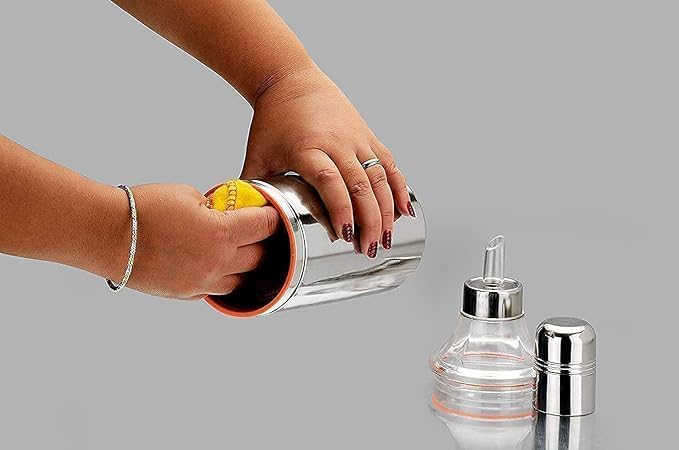 VISAXMI Stainless Steel Oil Dispenser for Kitchen | Pack of 2 | Leak-Proof Steel Oil Bottle with Transparent Pouring Cap | Cooking Oil Can Steel (1000 ml) - Image 5