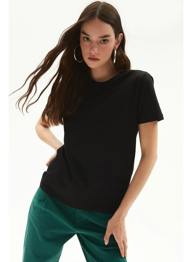JUNE June Women's 100% Cotton Basic Regular Fit Crew Neck Knit T-Shirt