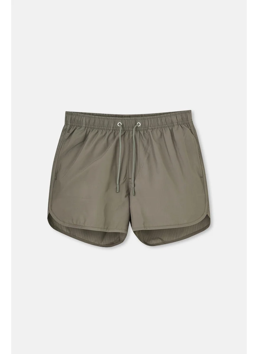 داجي Green Mini Shorts