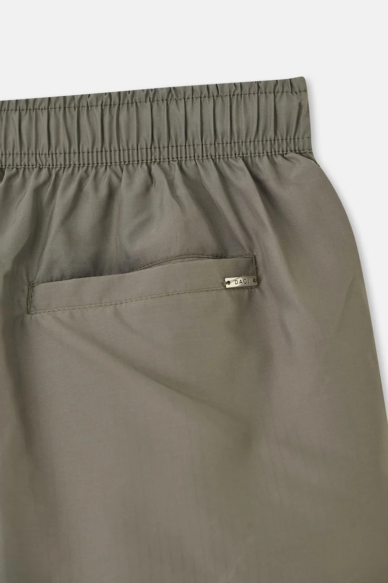 داجي Green Mini Shorts