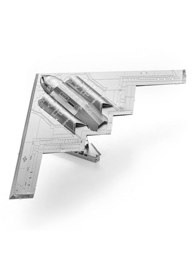 ميتال إيرث - مجموعة نماذج معدنية ثلاثية الأبعاد من سلسلة B-2A Spirit Stealth Bomber Premium Series من S Metal Earth - Image 1