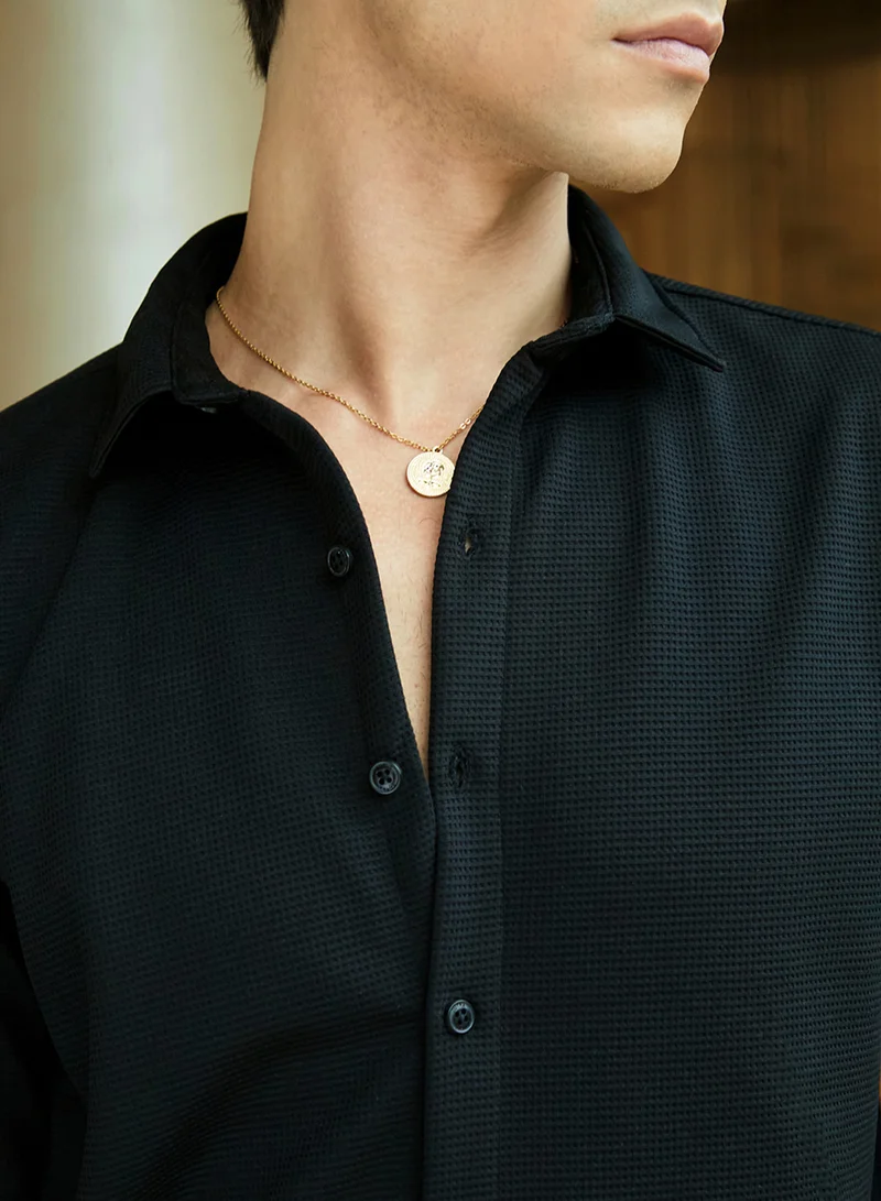 كامبوس سوترا Men's Midnight Black Waffle-Textured Shirt