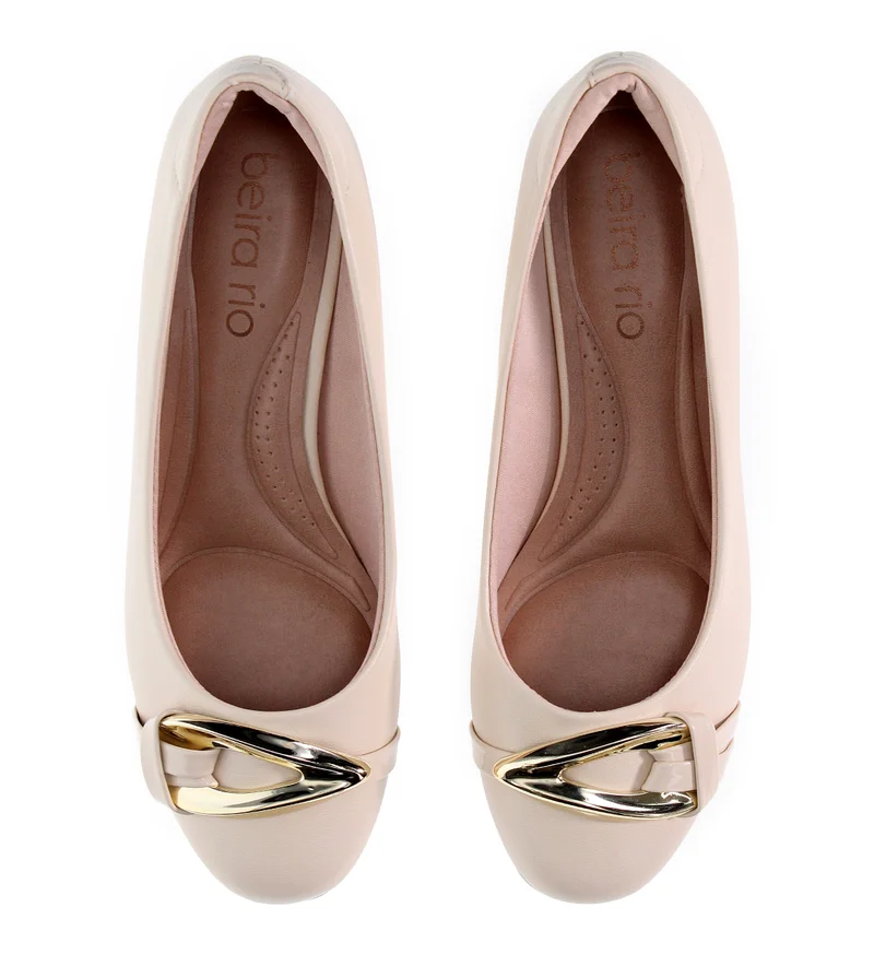 Beira Rio  BEIRA RIO Mid Heel Shoes for LADIES – White SHOES with Slip On | Comfortable PU Upper & TPR Sole for Women | Best Price UAE