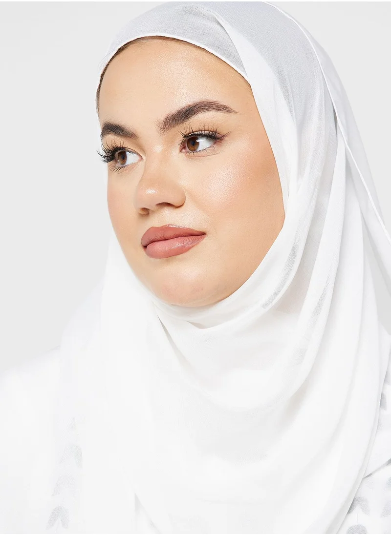 Khizana Plus size detailed front abaya with sheila