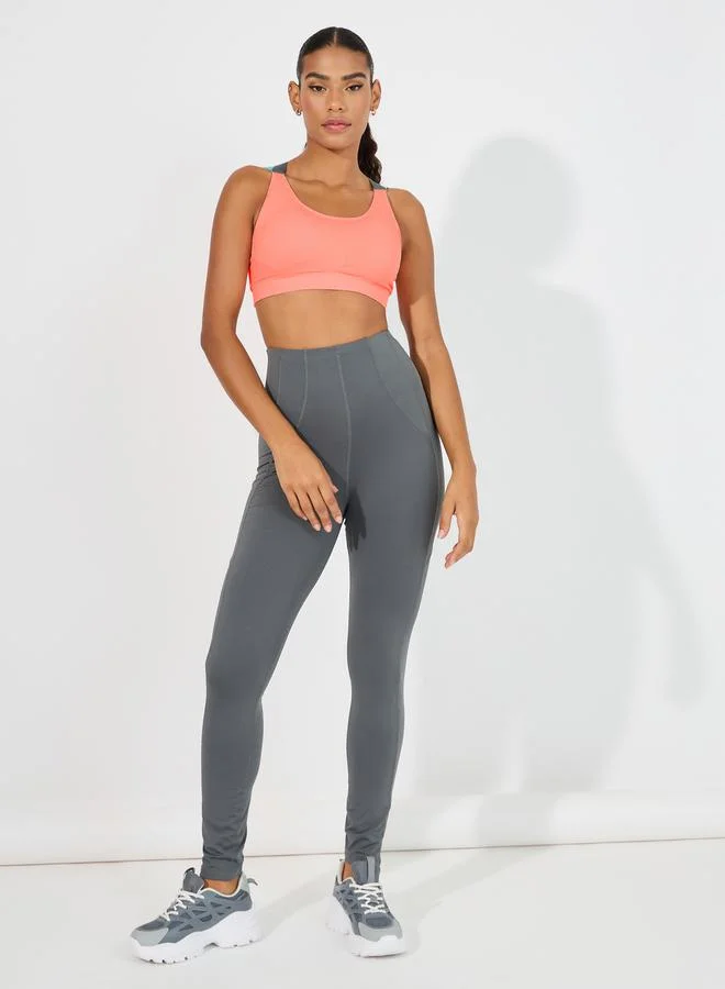 Styli Contrast Cross Back Straps Sports Bra