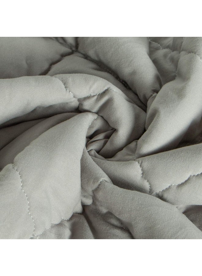 BEDSUM 100% Brushed Microfiber Down Alternative Toddler Comforter - Image 3