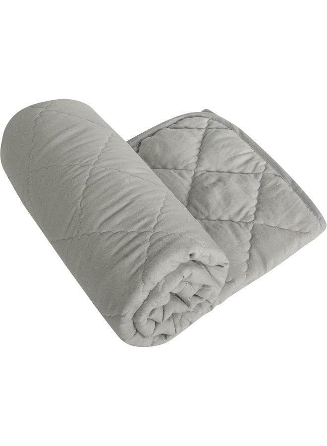 BEDSUM 100% Brushed Microfiber Down Alternative Toddler Comforter - Image 2