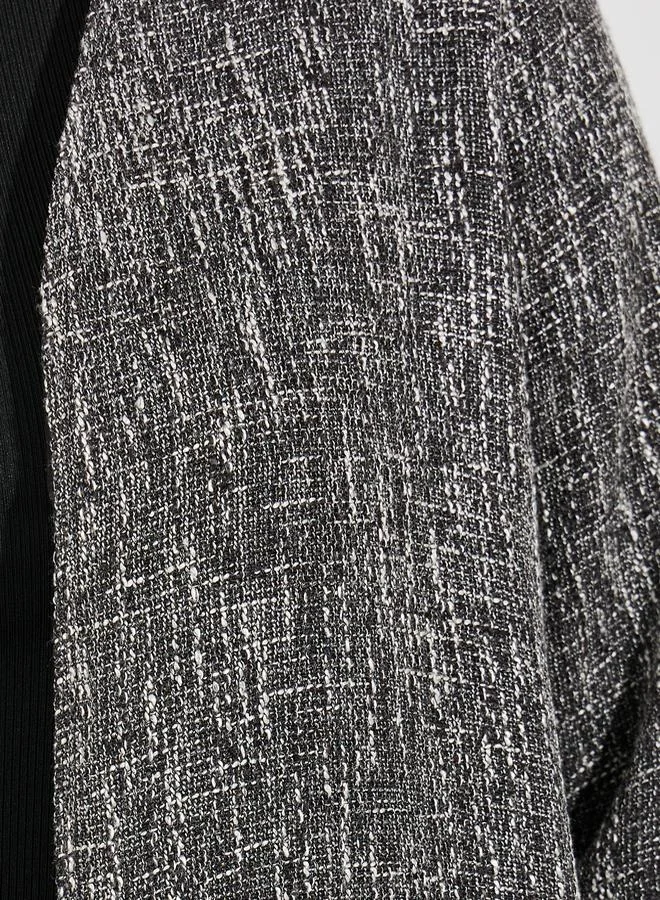 Styli Tweed Look Winter Abaya