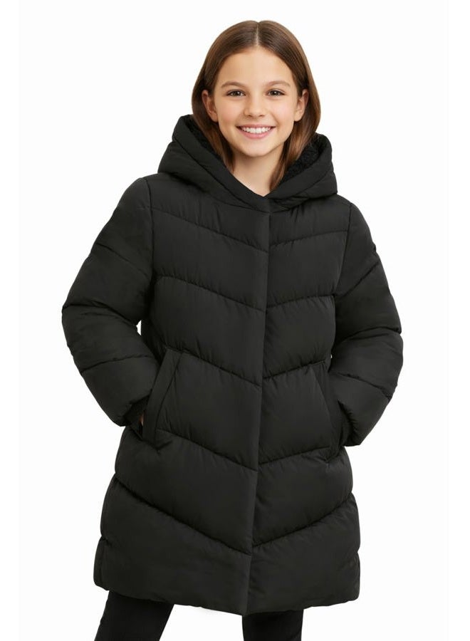 SOLOCOTE Girls Winter Coat Water-Resistant Faux Fur-Lined Heavyweight Hooded Puffer Jacket for Kids, Black, 10 years - Image 1
