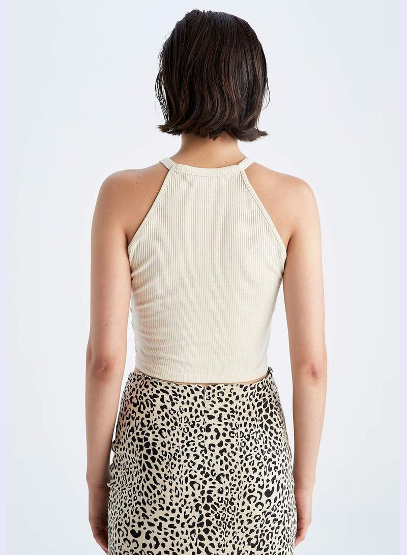 DeFacto Woman Fitted Crew Neck Vest - Image 2