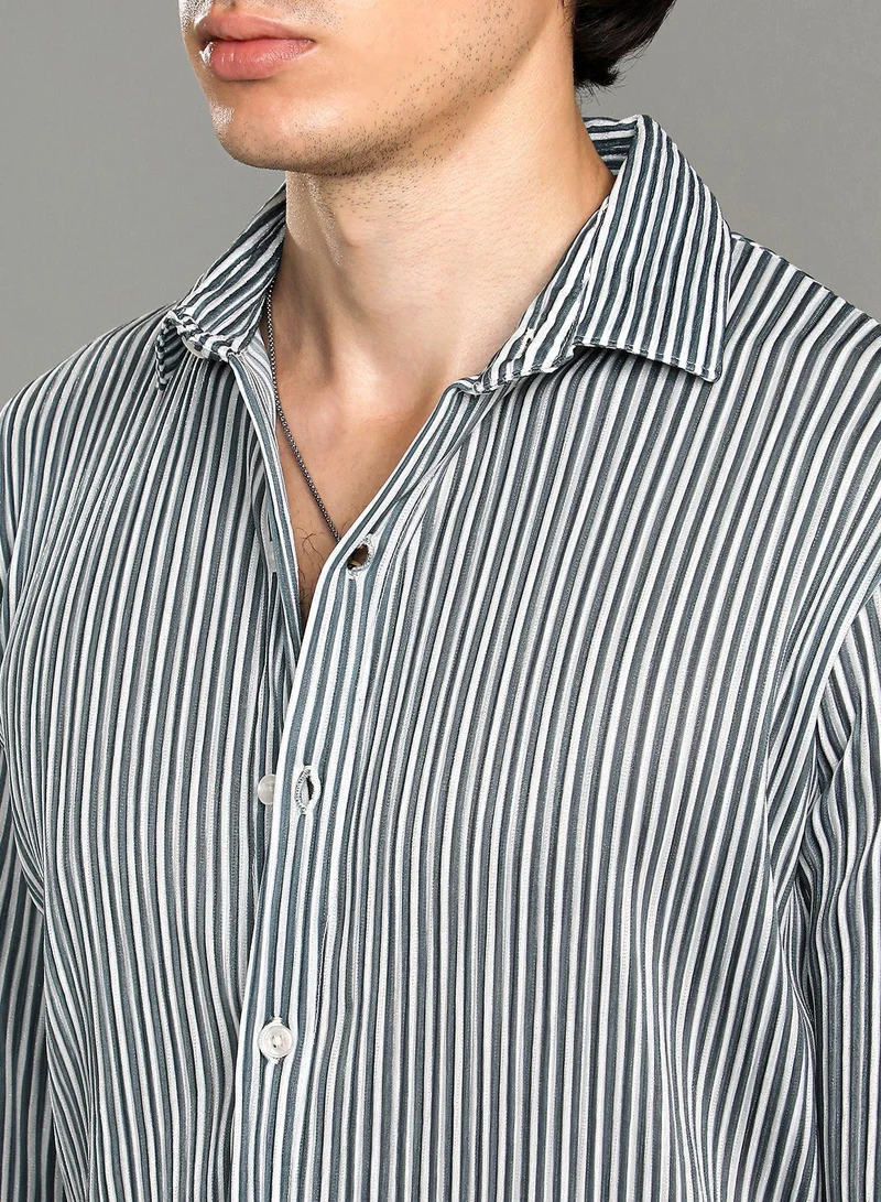 CAHOOT  Men's Midnight Black & Powder White Pleat-Creased Shirt for Men | Best Price UAE