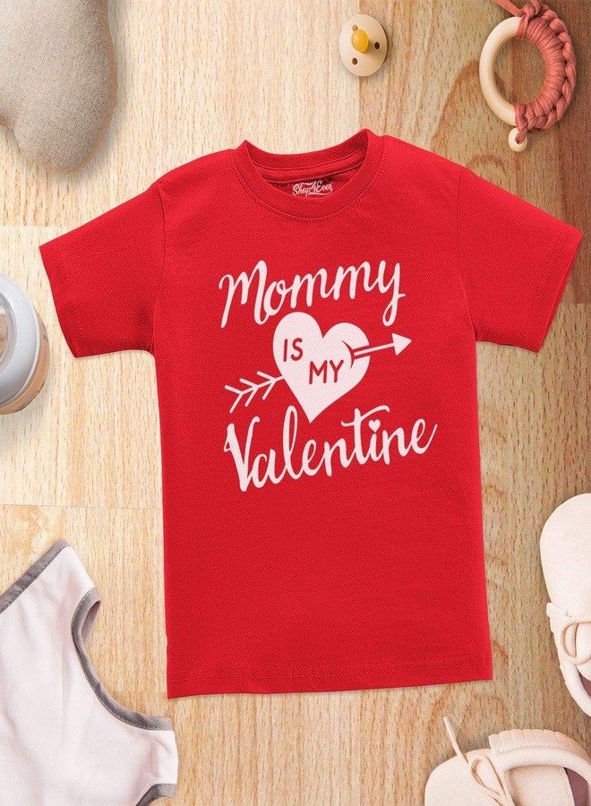 Shop4Ever تيشيرت قطني للأطفال الصغار بتصميم قلب "أمي حبيبتي" - تيشيرتات حب لعيد الحب - مقاس 4T - أحمر - Image 4
