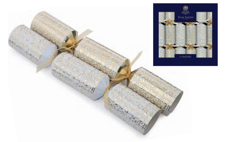 TOM SMITH Gold Premium Crackers 6 X 14" - Image 1