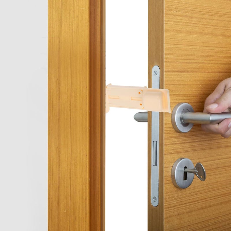 Portable Cat Door Blocker Extendable Cat Companion Latch Bracket for Pet Safety for Home Bedroom and Living Room Use - Image 5